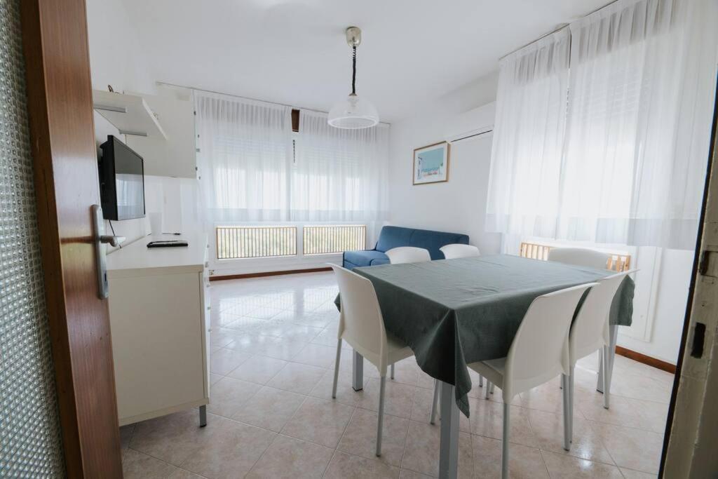 Apartment Frontemare Fantastico - Torre Zanier